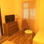 דירה Boba's House