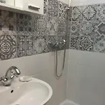 Boba's House * סוטיבאן
