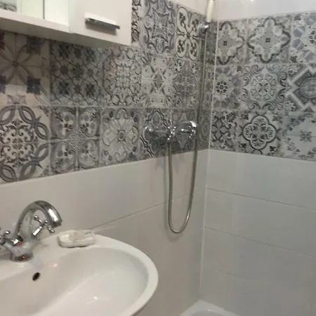 Boba's House * Sutivan