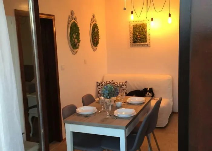 Boba's House