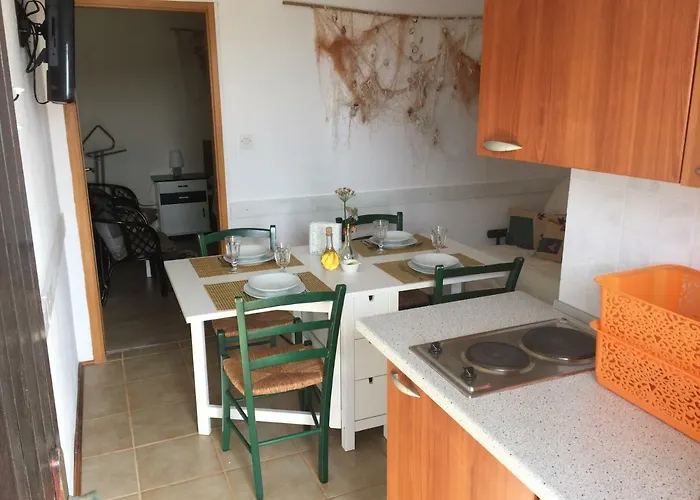 Boba's House Apartmán Sutivan