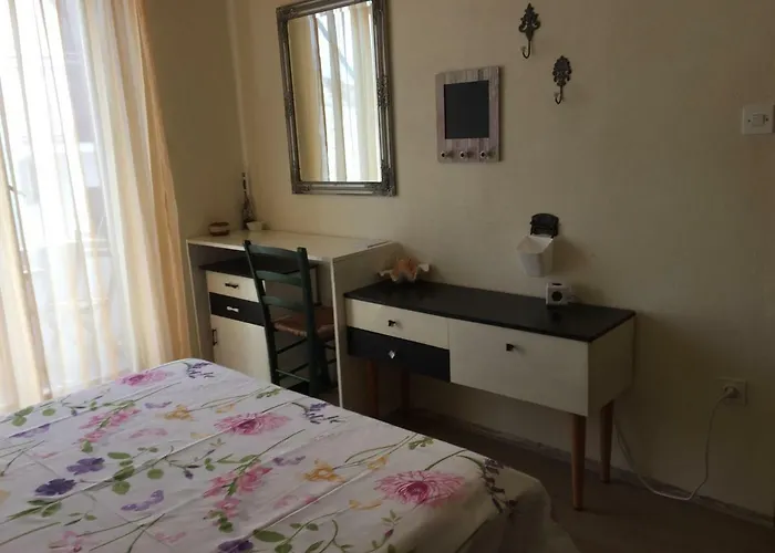 Boba's House Apartmán Sutivan