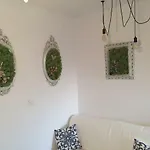 Boba's House Apartman *