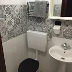 Apartman Boba's House Sutivan