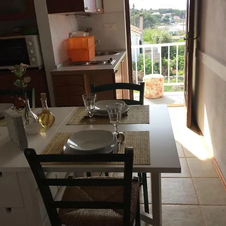 Boba's House Апартаменты Сутиван